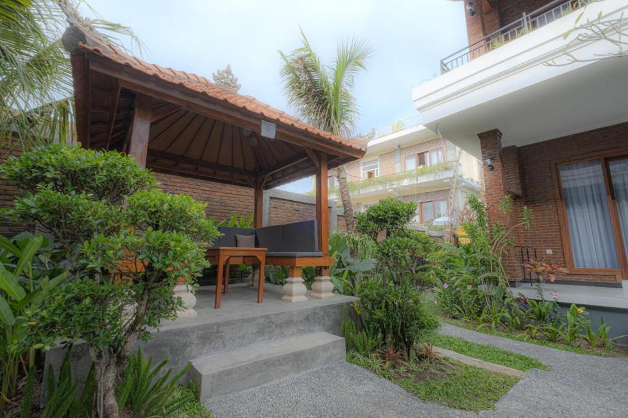 Bali Bata Canggu Guesthouse Exterior foto